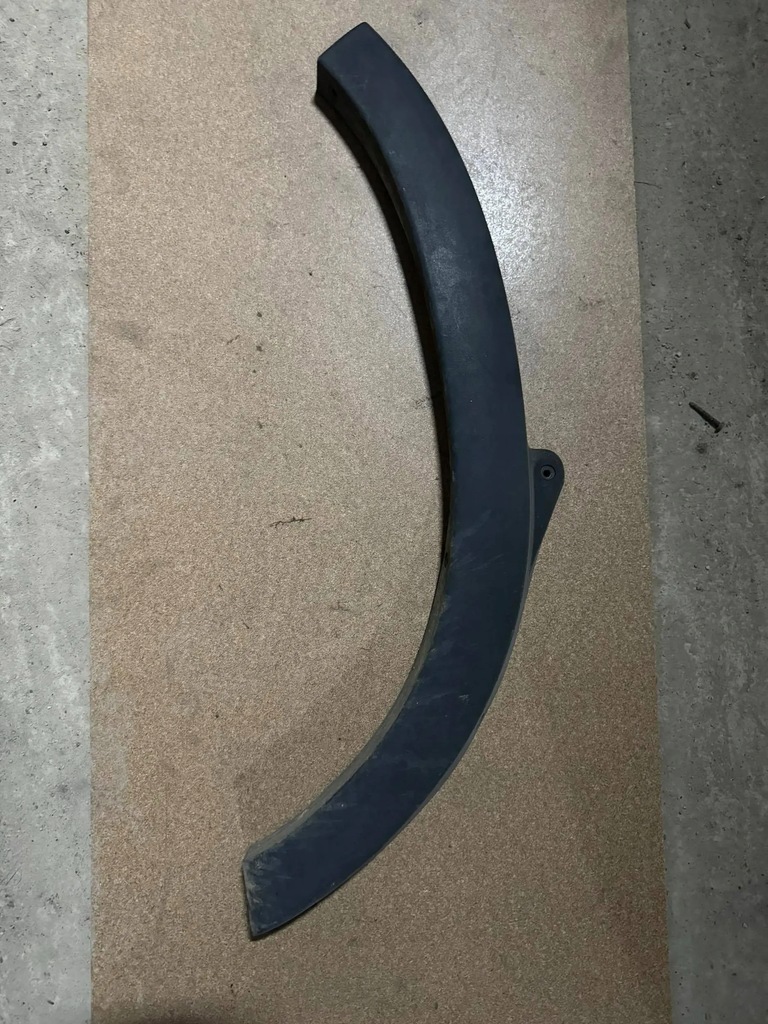фото №1, Молдинг крыла левый перед renault master ii 8200197107