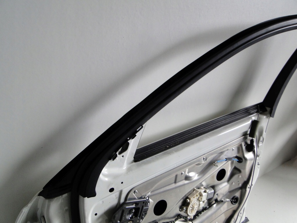 фото №12, Mercedes e klasa 212 w212 двері передні праве 650