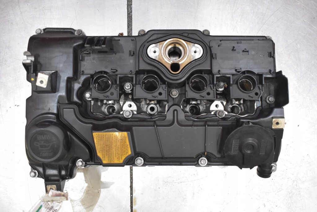 Головка двигателя 7559168 bmw e90 e91 2.0i 143 km 04-10 в Украине