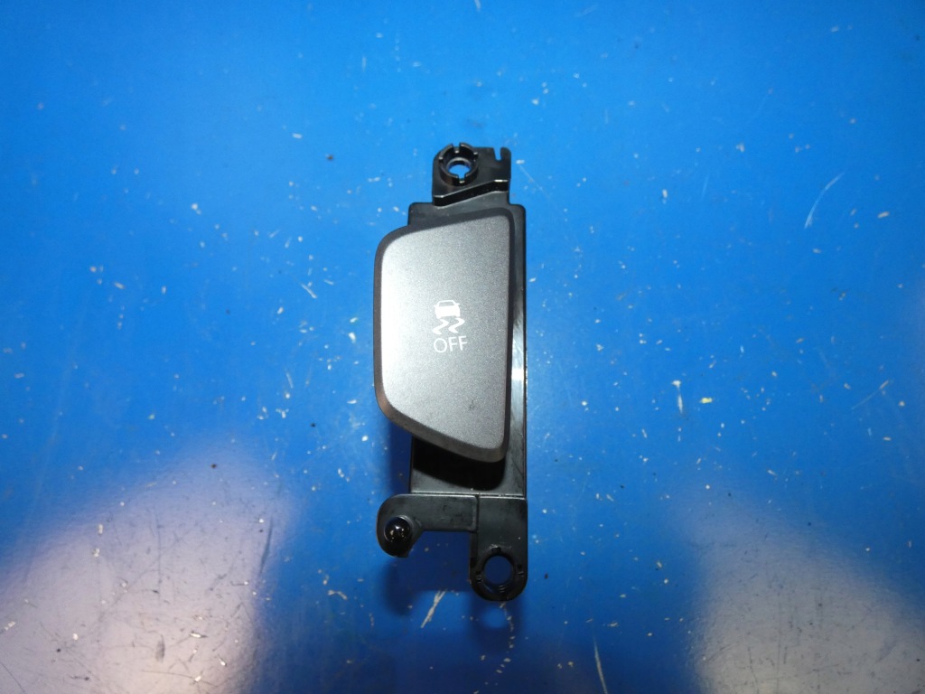 фото №1, Hyundai i40 кнопка перемикач тяги