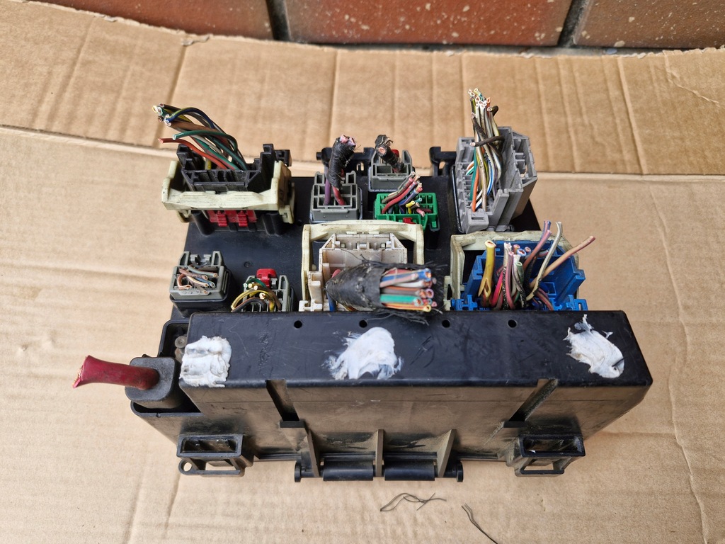 фото №5, Коробка предохранителей chrysler pacifica p05082054aa