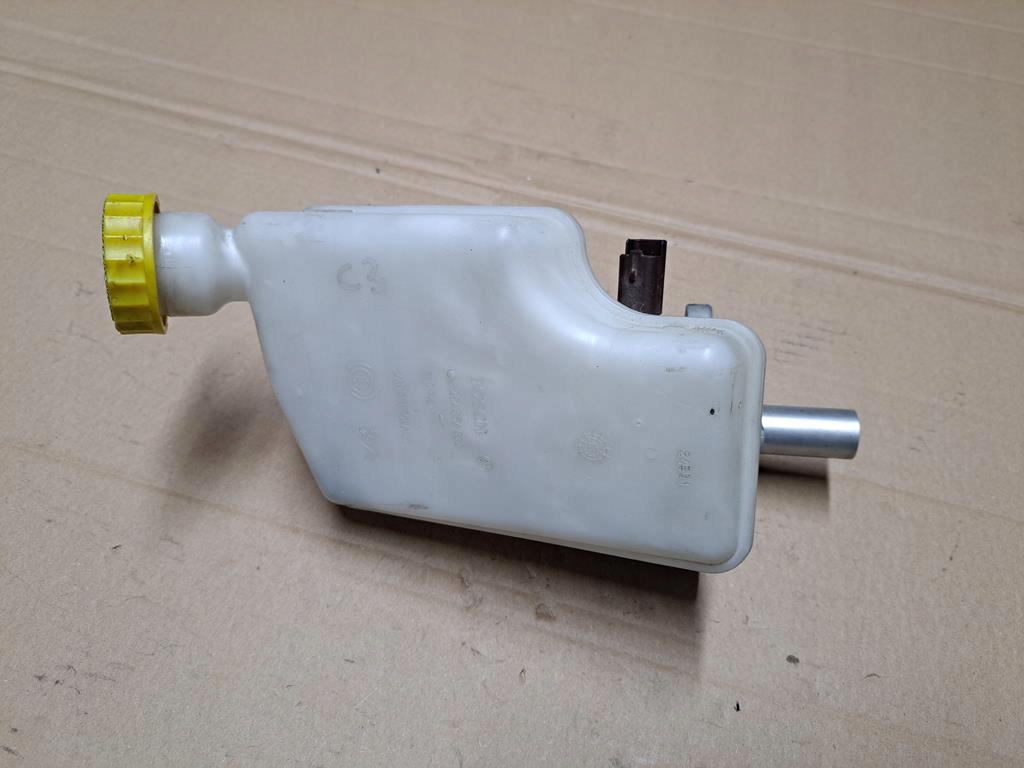 фото №1, Насос тормозная citroen c3 ds3 0204054032