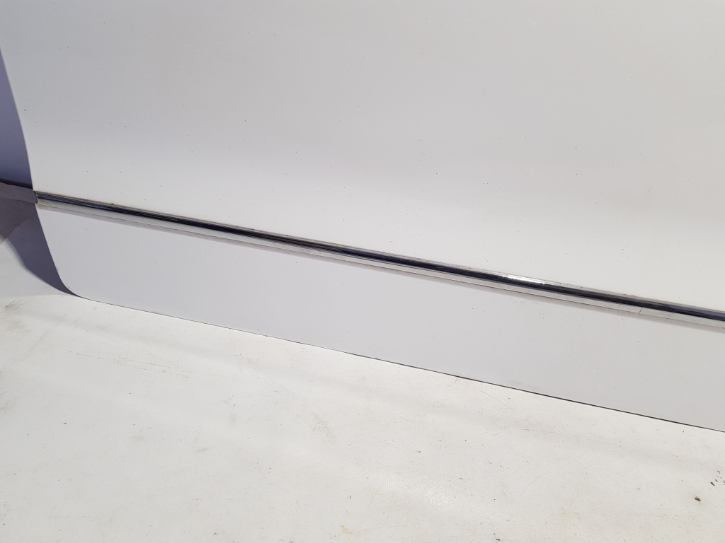 Купить Дверь левая mercedes w207 c207 149 c149