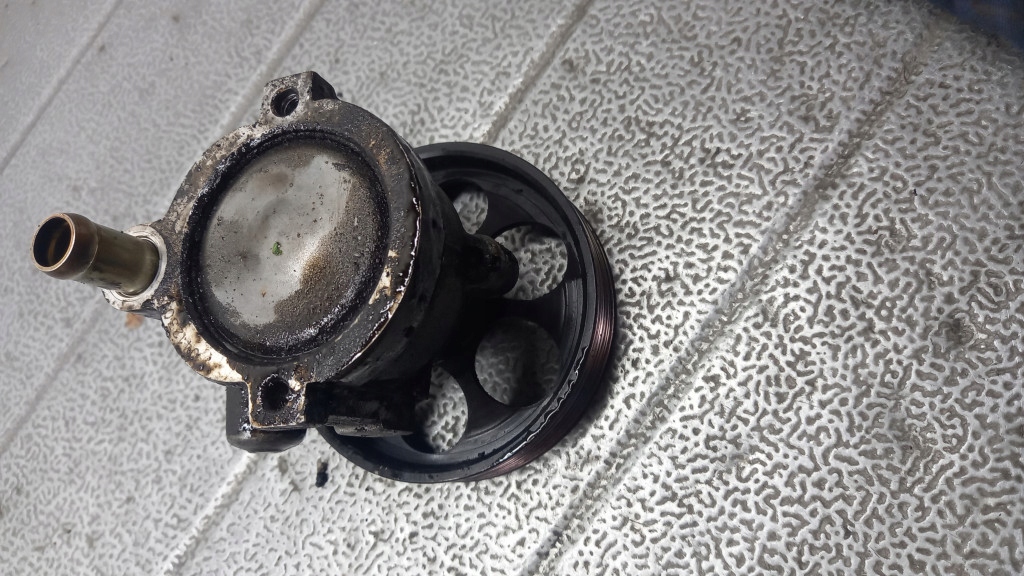 фото №5, Насос усилителя nissan primera p12 1.9dci 03r