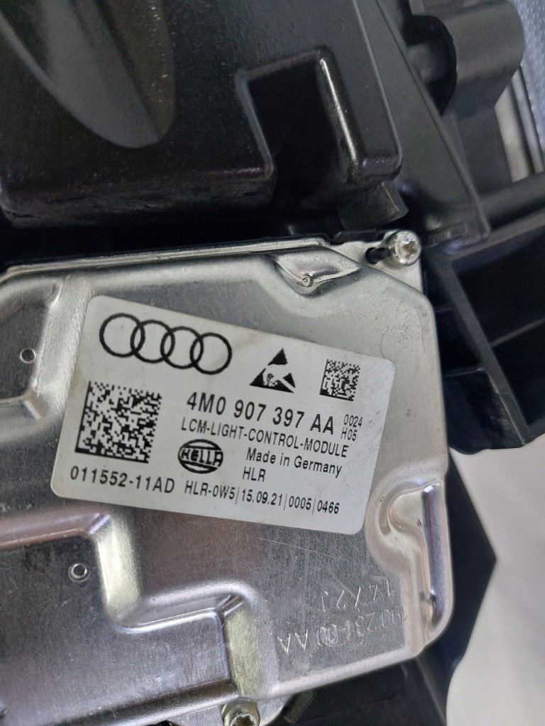 фото №11, Фари передні лампи porsche panamera 971 led matrix