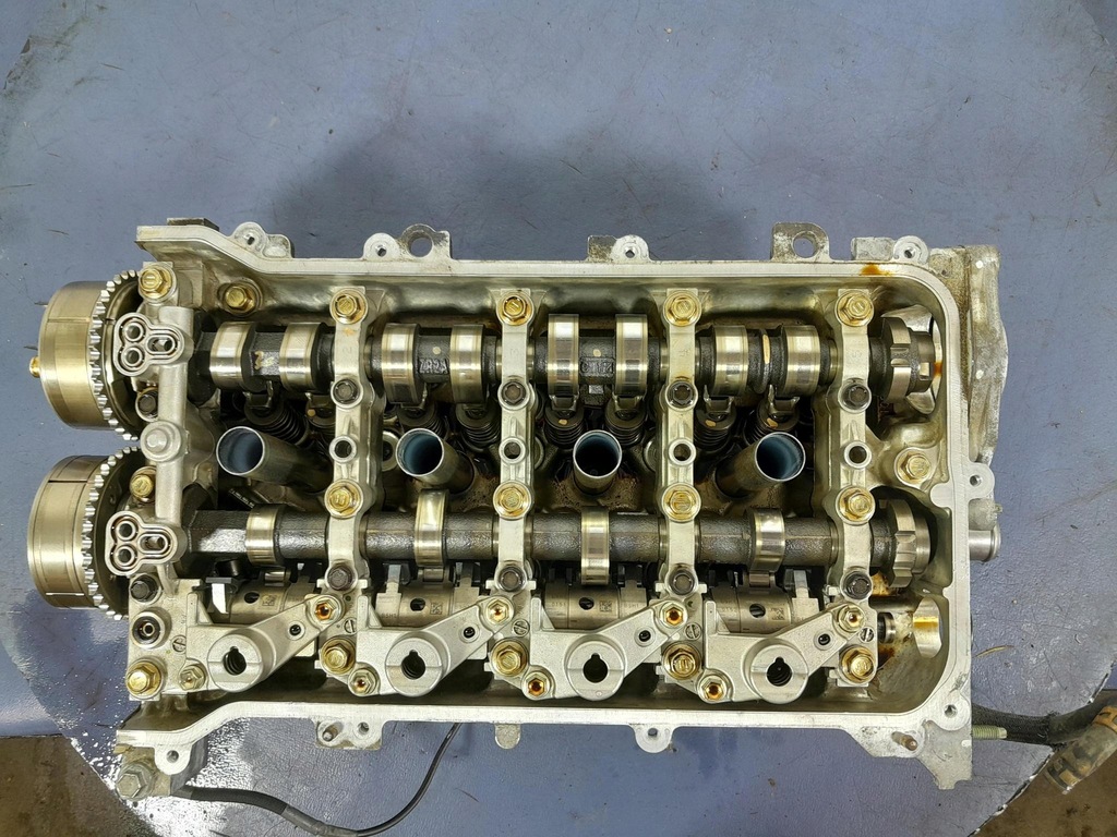 фото №5, Toyota verso i 1.8 головка двигуна 2zrfae