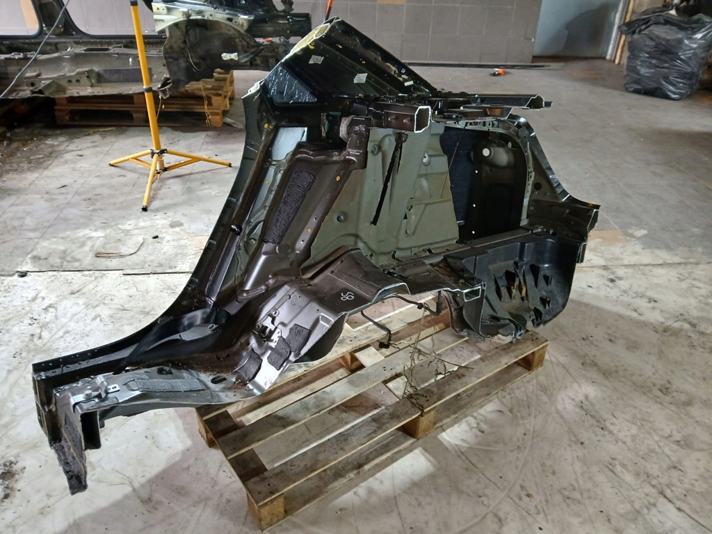 фото №8, Audi s8 a8 d4 4h lift чверть задня задня обшивка крила праве права ly9t