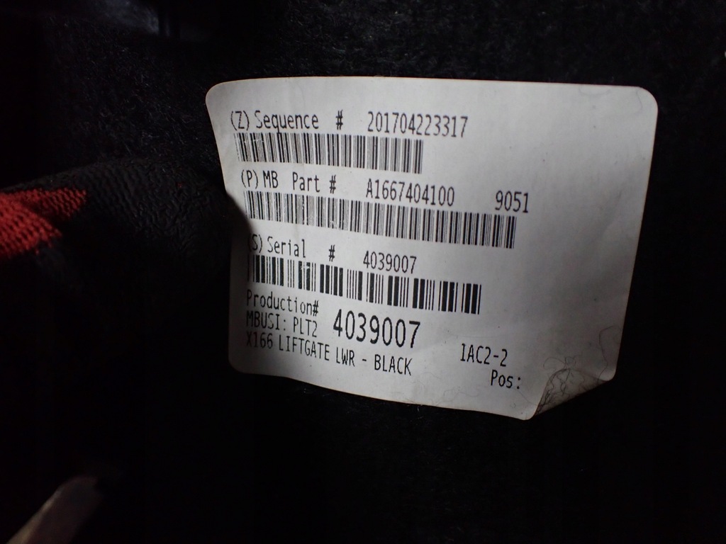 фото №11, Обивка крышки багажника mercedes gls ii x166 3.0 17r a1667404100 9383