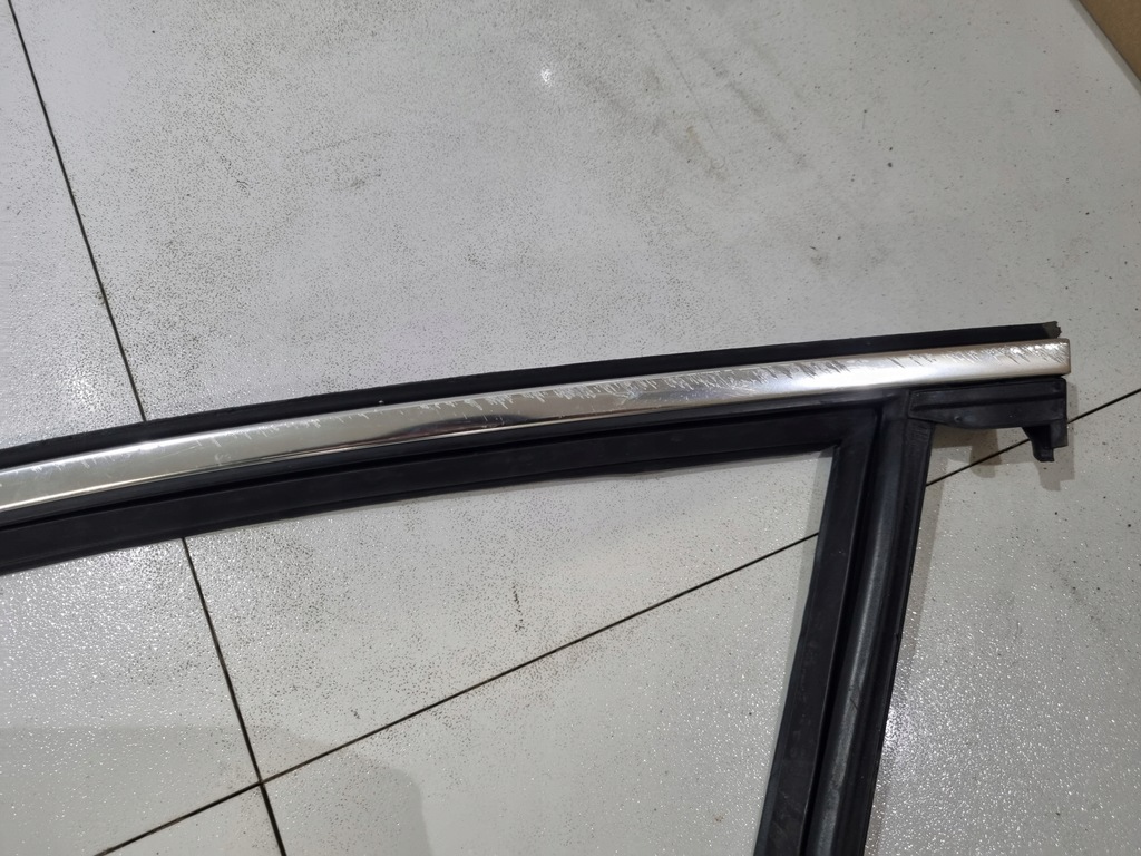 фото №4, Volvo xc90 прокладка дверь передняя левый перед