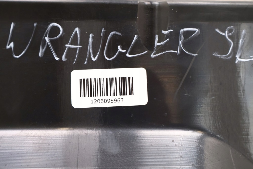 фото №8, Jeep wrangler jl 18- накладка бампера перед 6bu42trma