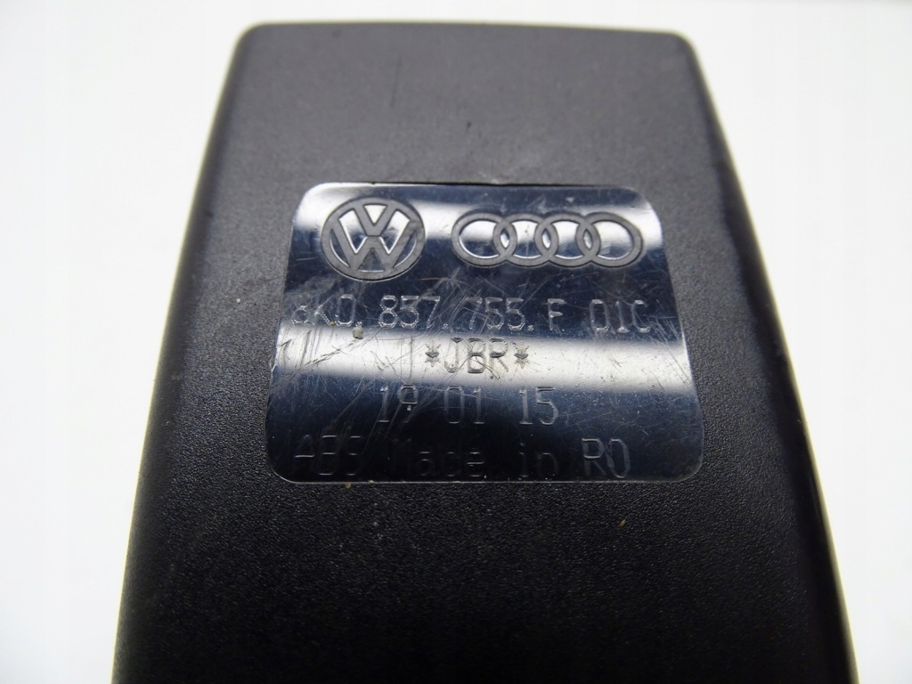 Кліпса поперечина безпеки права ліва перед audi a4 b8 a5 8t 8k0857755f Ціна