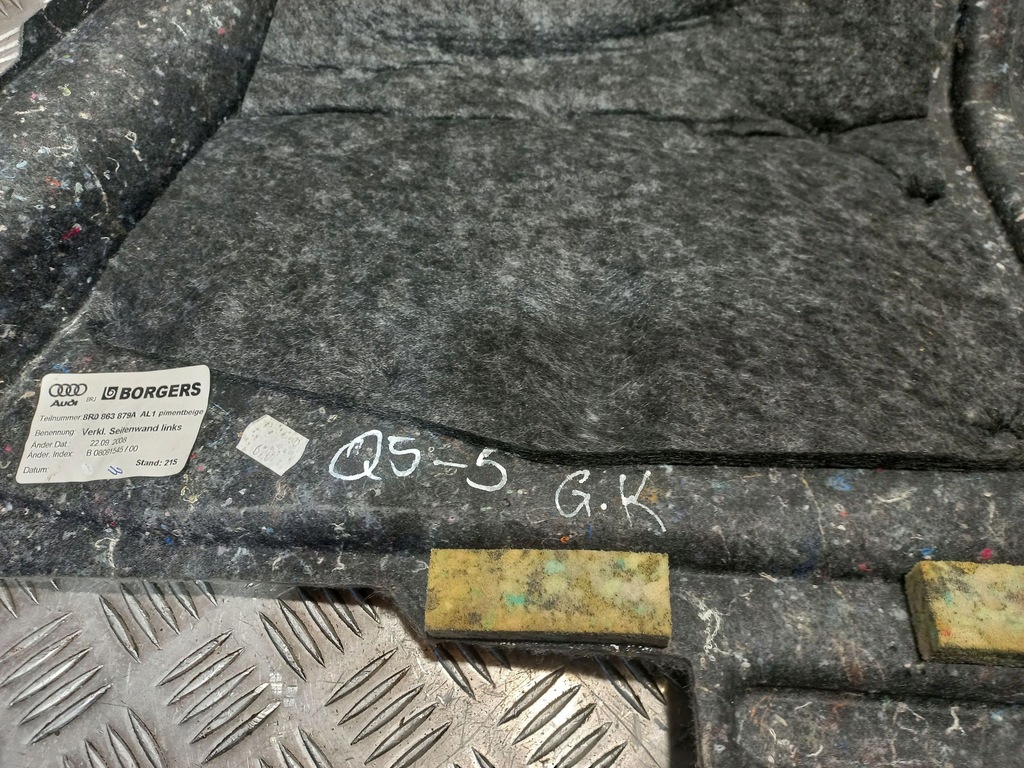 фото №9, Audi q5 sq5 2009 задняя сторона левая обшивка / обивка / багажника