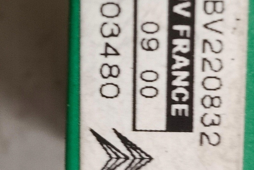 фото №8, Правый боковой датчик удара citroën c4 grand picasso i ua_ 9654903480