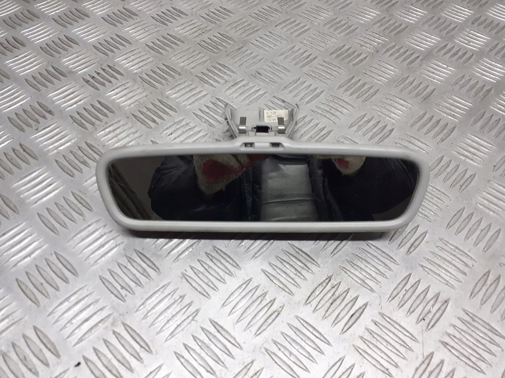 фото №1, Зеркало внутреннее skoda octavia ii фотохромный