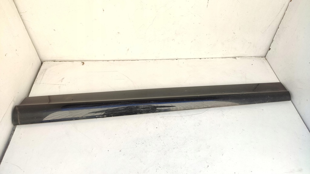 фото №1, Audi q5 sq5 молдинг правый перед 8r0853960b