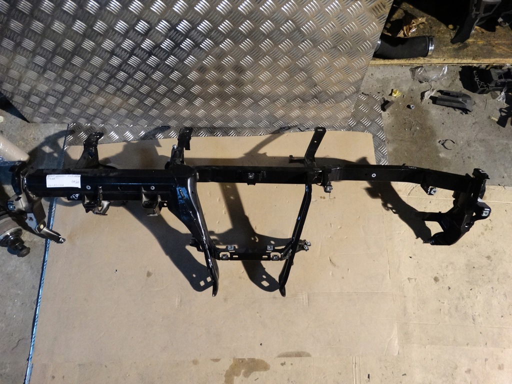 фото №1, Idealny каркас балка консолі audi a8 d5 1