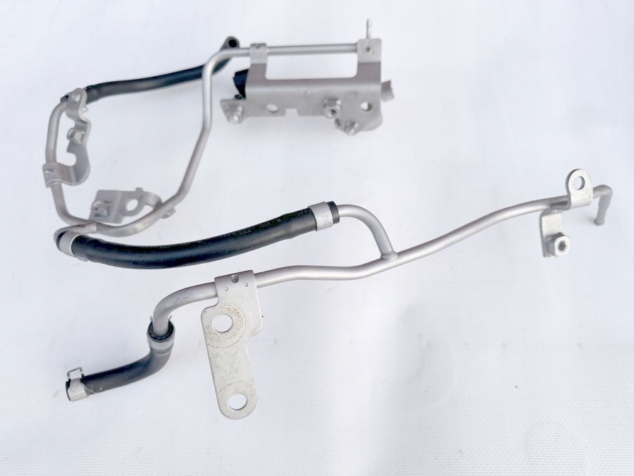 фото №1, Nissan cabstar maxity nt400 nv400 трубка шланг