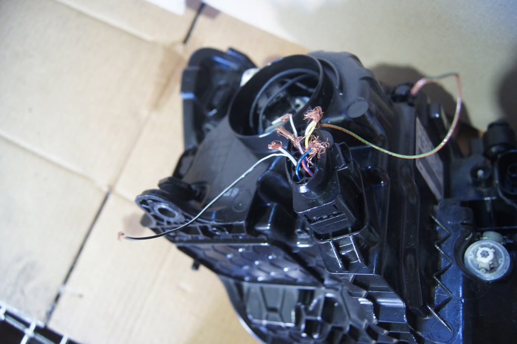 фото №11, Лампа левая led skoda fabia iii 6v1941015b