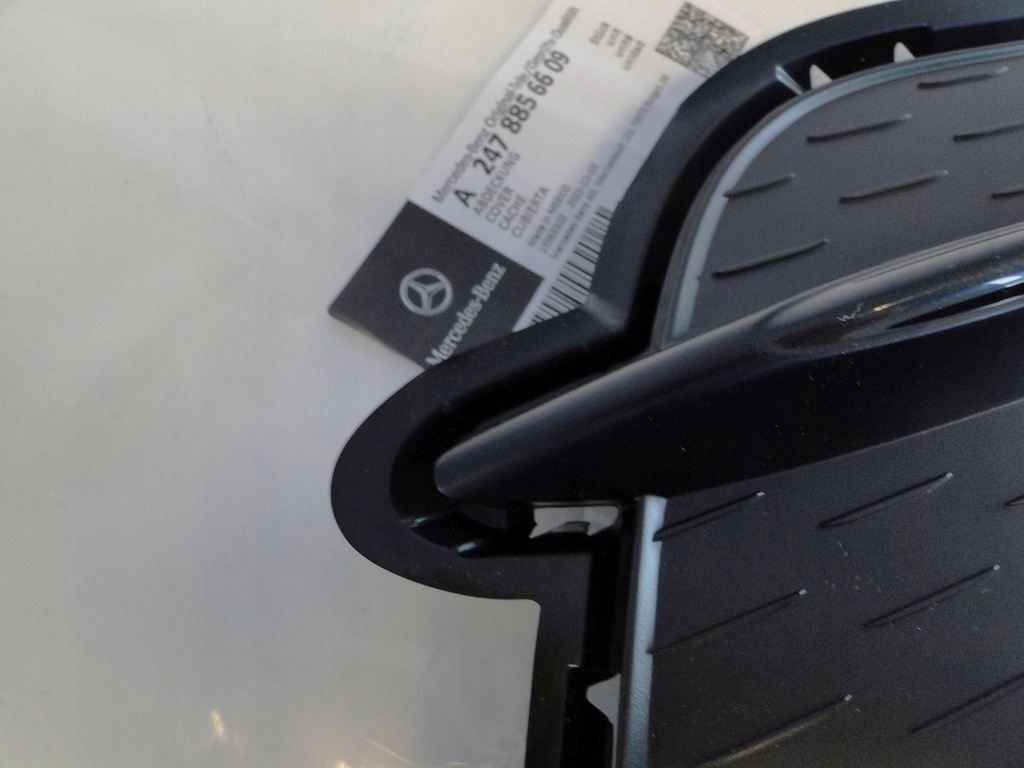 фото №7, Mercedes glb 247 x247 решётка бампера передний правая lift amg a2478856609