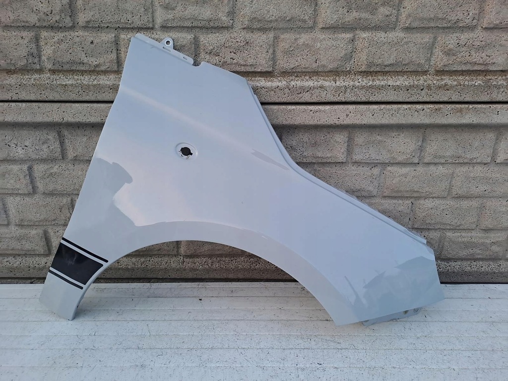 фото №1, Fiat 500 2007-2017 крила правий передній оригінал