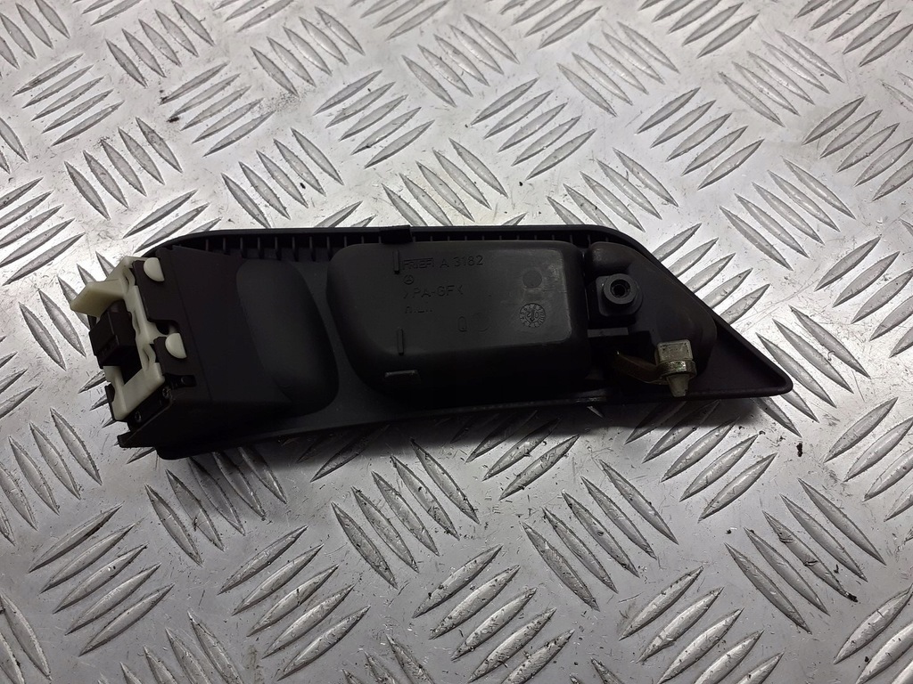 фото №3, Ручка левая задняя внутренняя mercedes w203