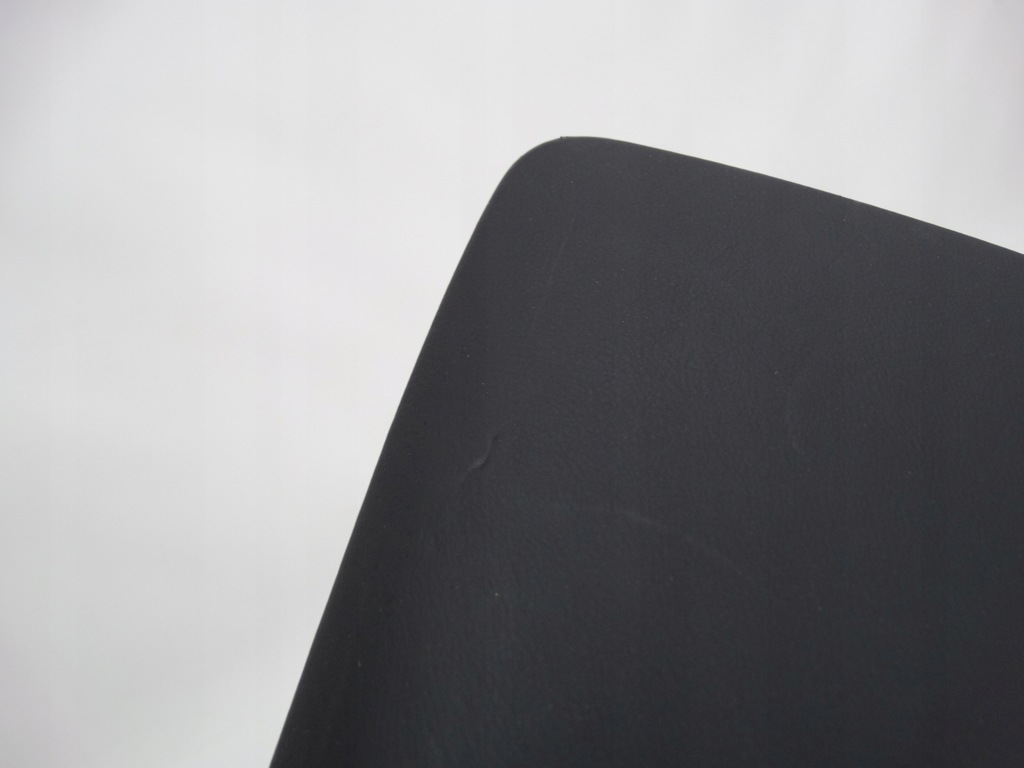 фото №11, Aston martin vantage roadster защита задняя сиденье водителя 6g33-l501a61-ag