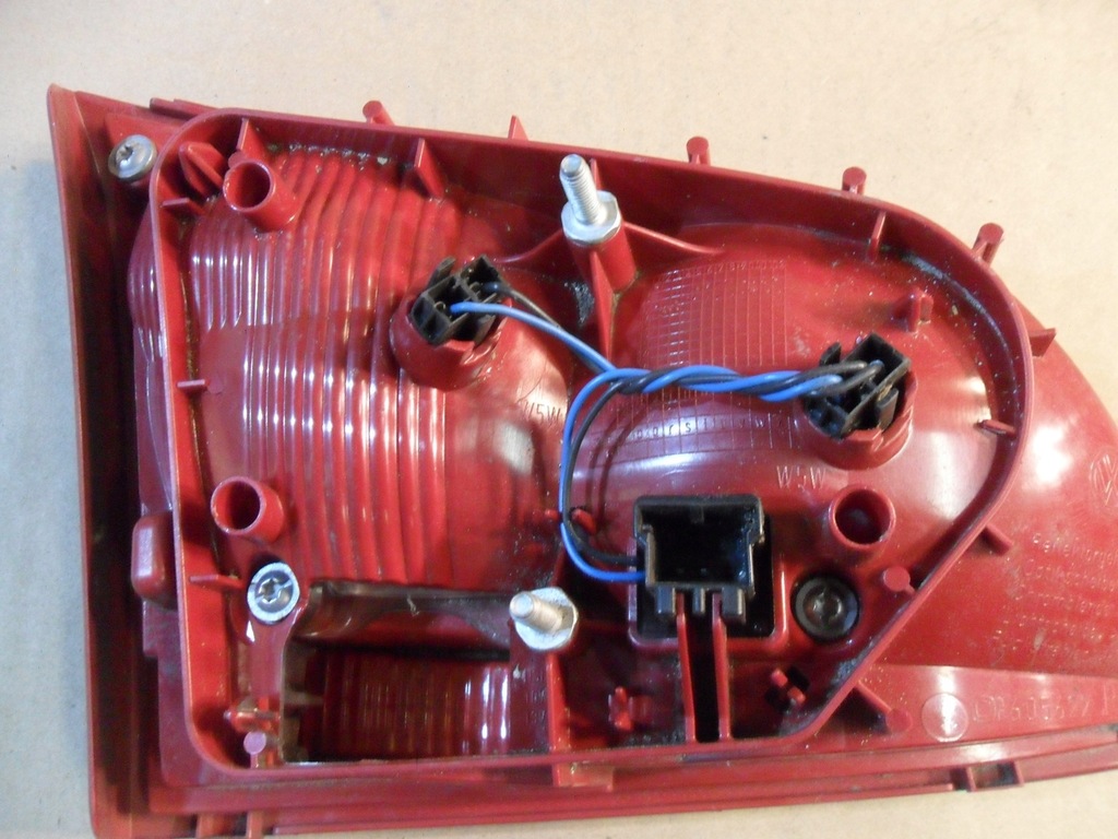 фото №15, Vw passat b7 kombi лампа правая 3af945094k