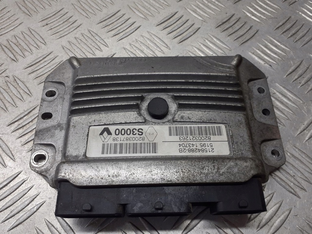 фото №1, Бортовой компьютер блок управления двигателя renault scenic ii 1.6 8200387138