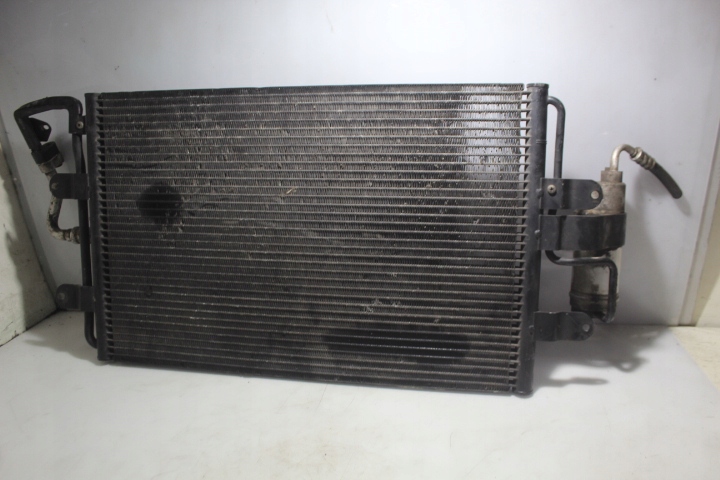 фото №1, Радиатор кондиционера volkswagen golf iv 1.6