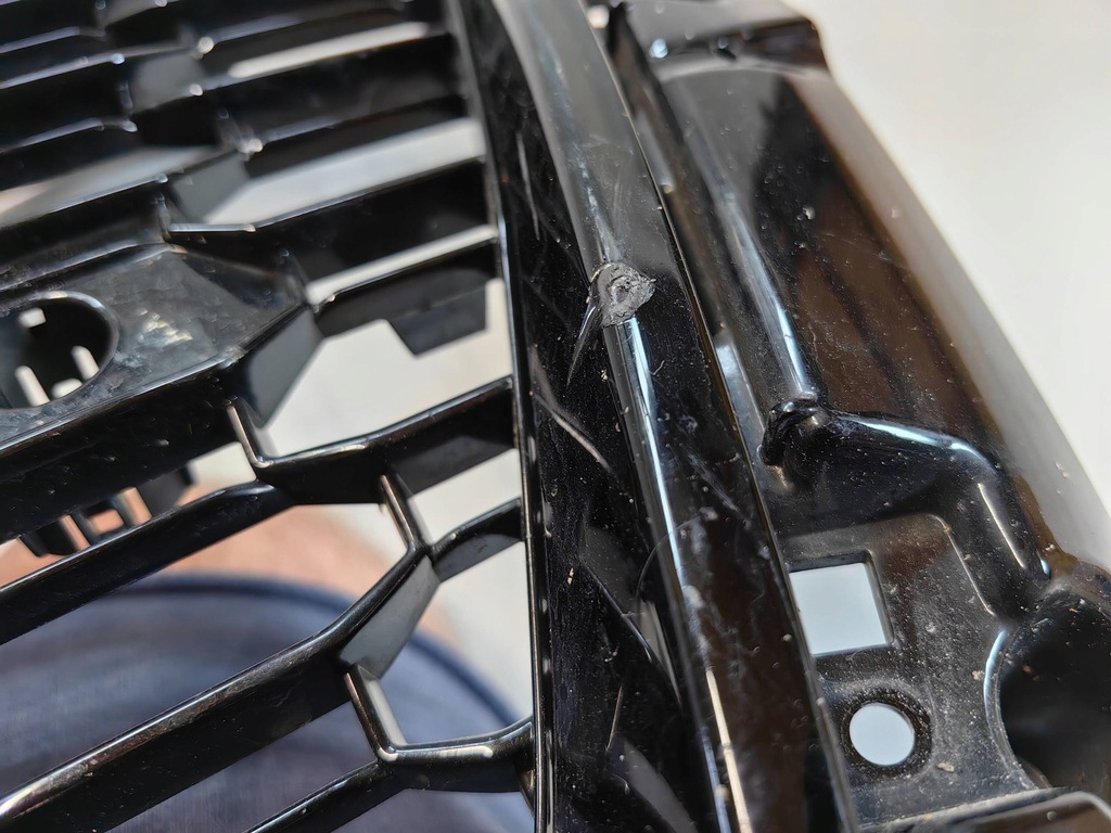 фото №11, Audi rs3 8v5 sedan - решётка радиатора, решётка радиатора polecam