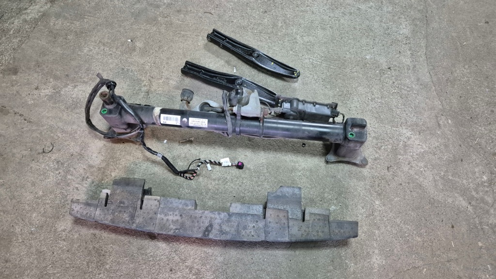 Купити Фаркоп  буксирувальний електричний mercedes gls w166 a1663100104