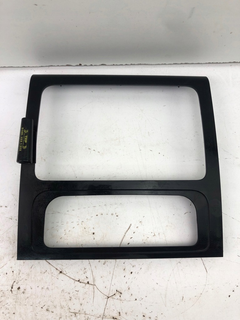 фото №1, Vw touran i захист рамка радіо 1t0858071r