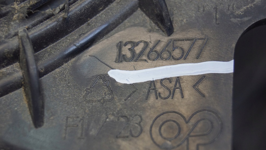 фото №16, Решітка радіатора решітка радіатора opel astra j 13266577