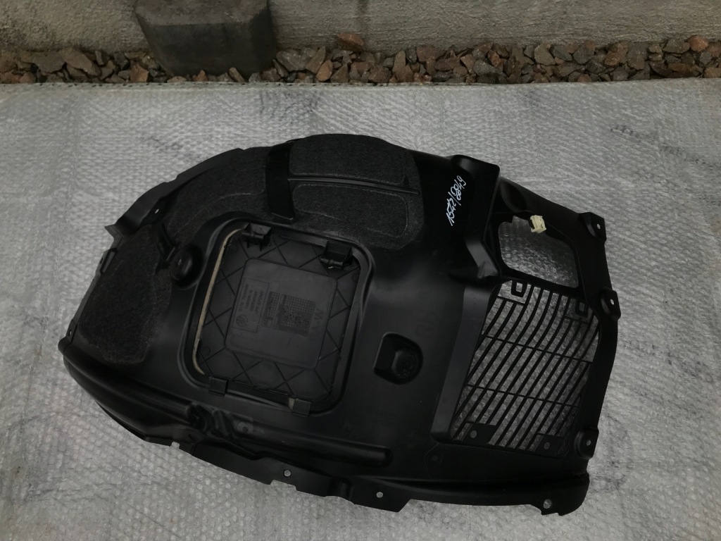 фото №1, Bmw 6 gt g32 праве підкрилок перед передні 2018-