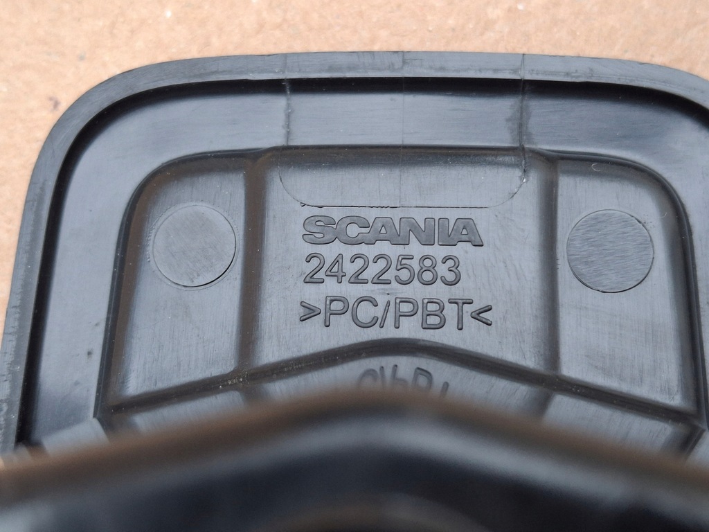 фото №4, Scania r s ручка ручка открывания бардачка 2422583