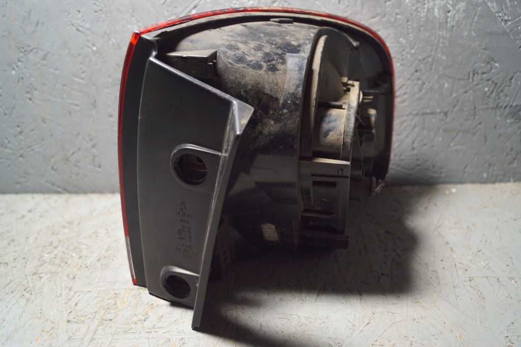 фото №11, Лампа левый задняя vw touareg 7l lift