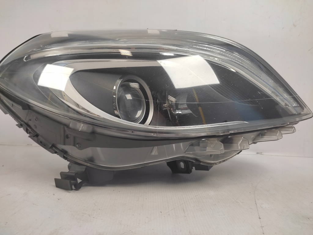 фото №9, Mercedes b-klasa w246 лампа правая перед bi-xenon