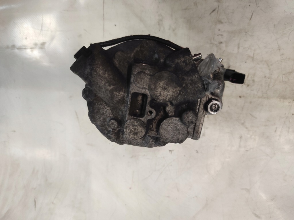фото №6, Компрессор компрессор кондиционера vw polo 9n 14 16v