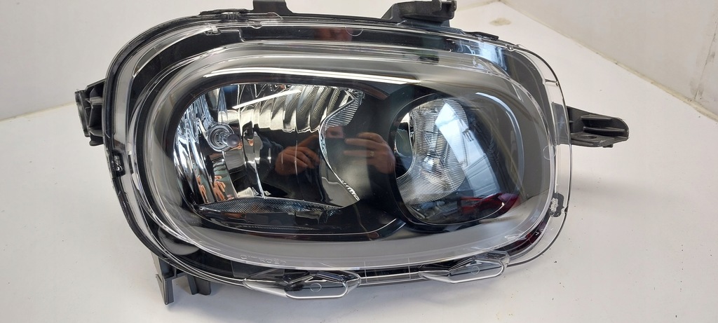 фото №14, Citroen c3 iii лампа ліва права перед передня комплект europa