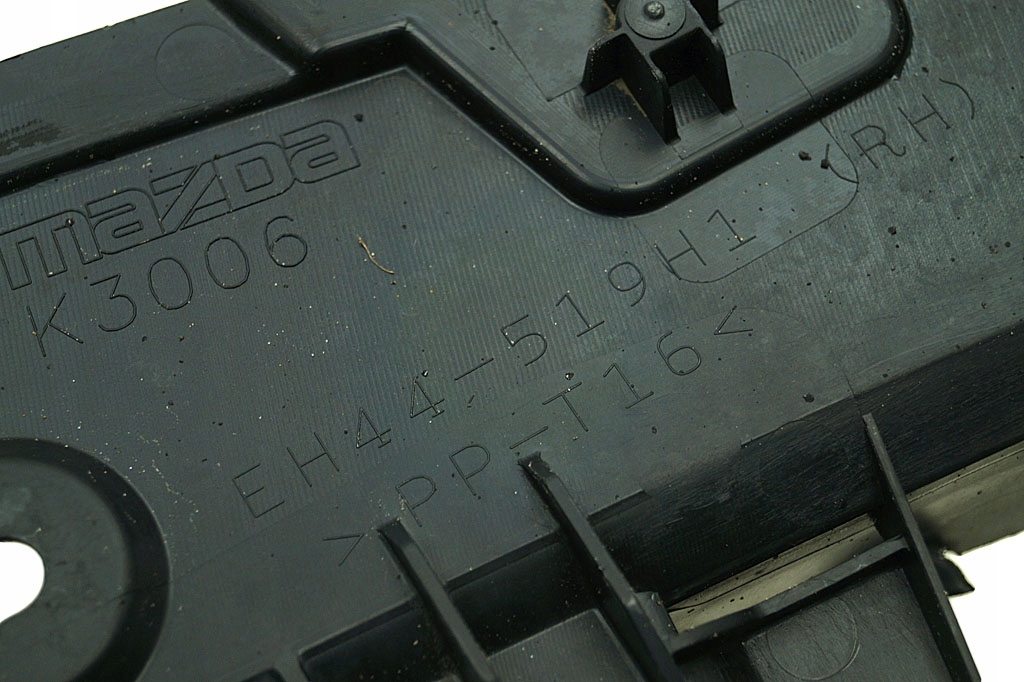 фото №6, Накладка молдинг бампера правый перед mazda cx-7 lift