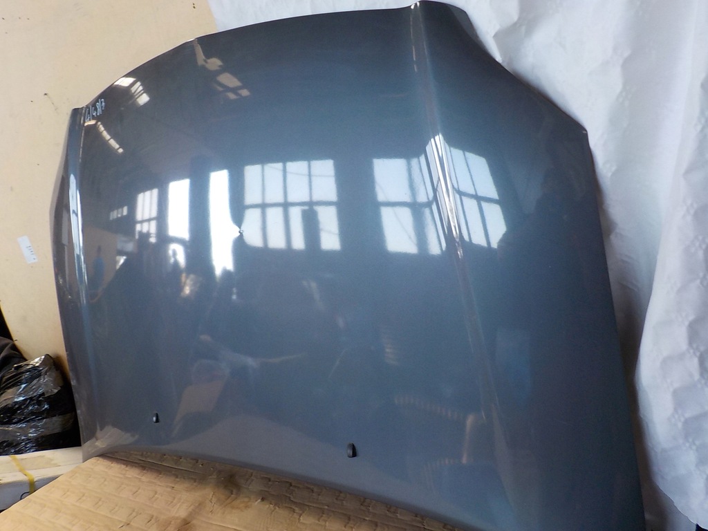 фото №3, Toyota avensis 2.2 d-cat капот