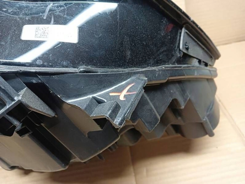 фото №16, M21 лампа ліва vw id4 id-4 id.4 full led 11b941035m