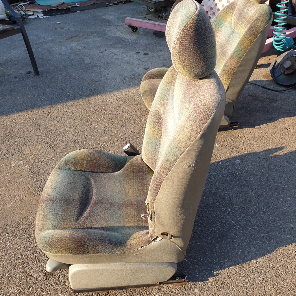 фото №10, Сиденье правый перед подушка безопасности подушка renault twingo i