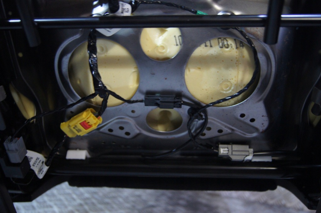 фото №6, Сиденье правый пассажира jeep grand cherokee wk2 usa