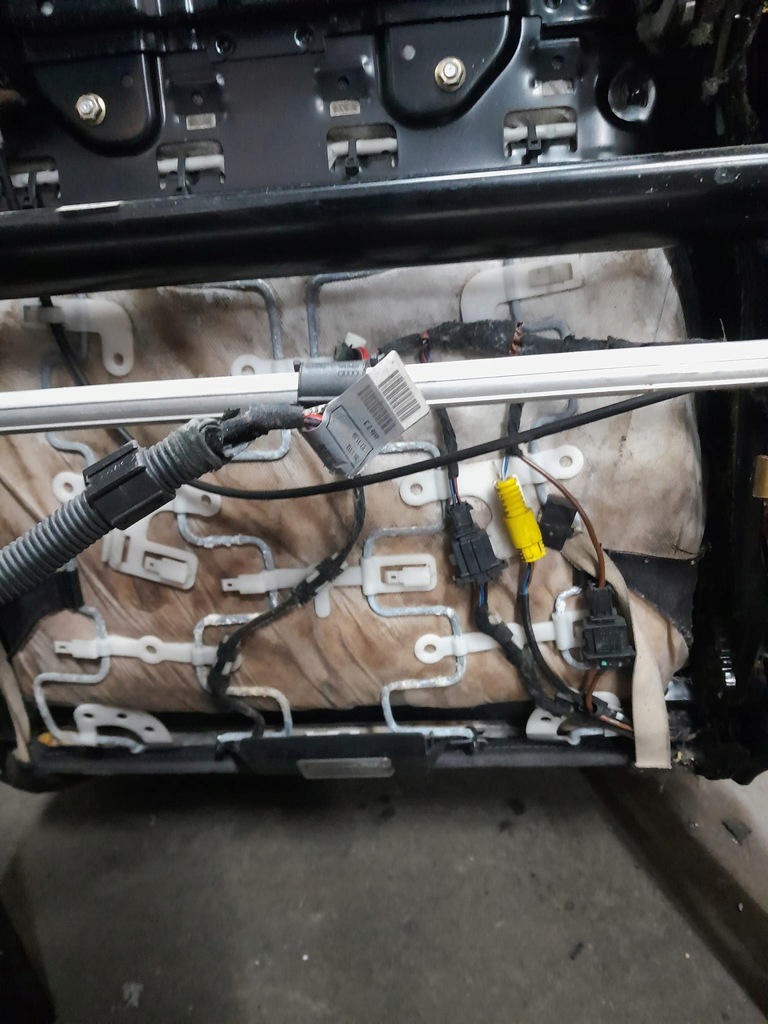 фото №13, Сидіння лівий водія перед audi a4 b6 sedan 00-04