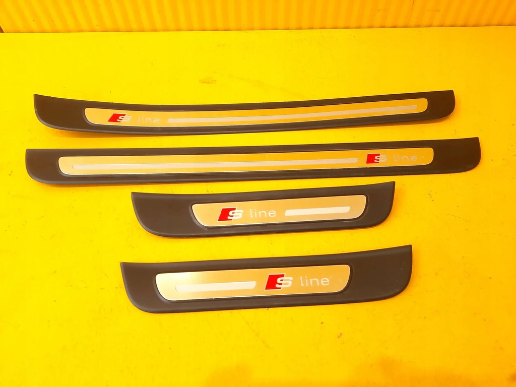 фото №1, Audi a7 4g s-line молдинг порог накладки комплект