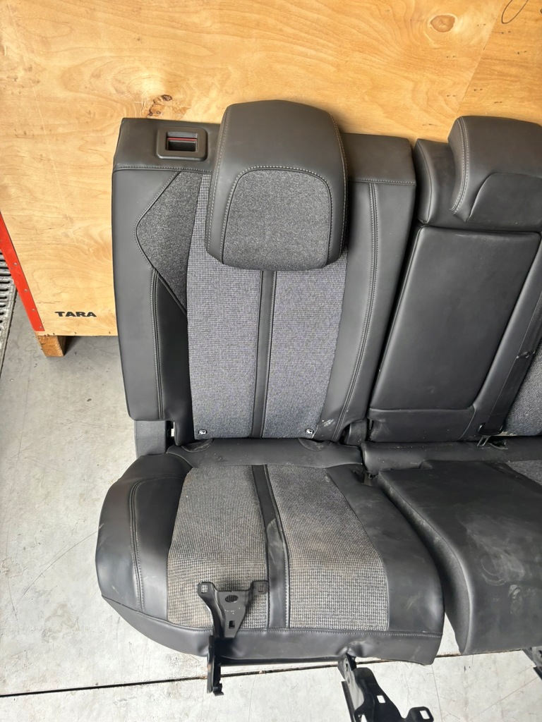 фото №12, Peugeot 3008 ii gt line комплект сидений сиденье правый левый заднее сиденье