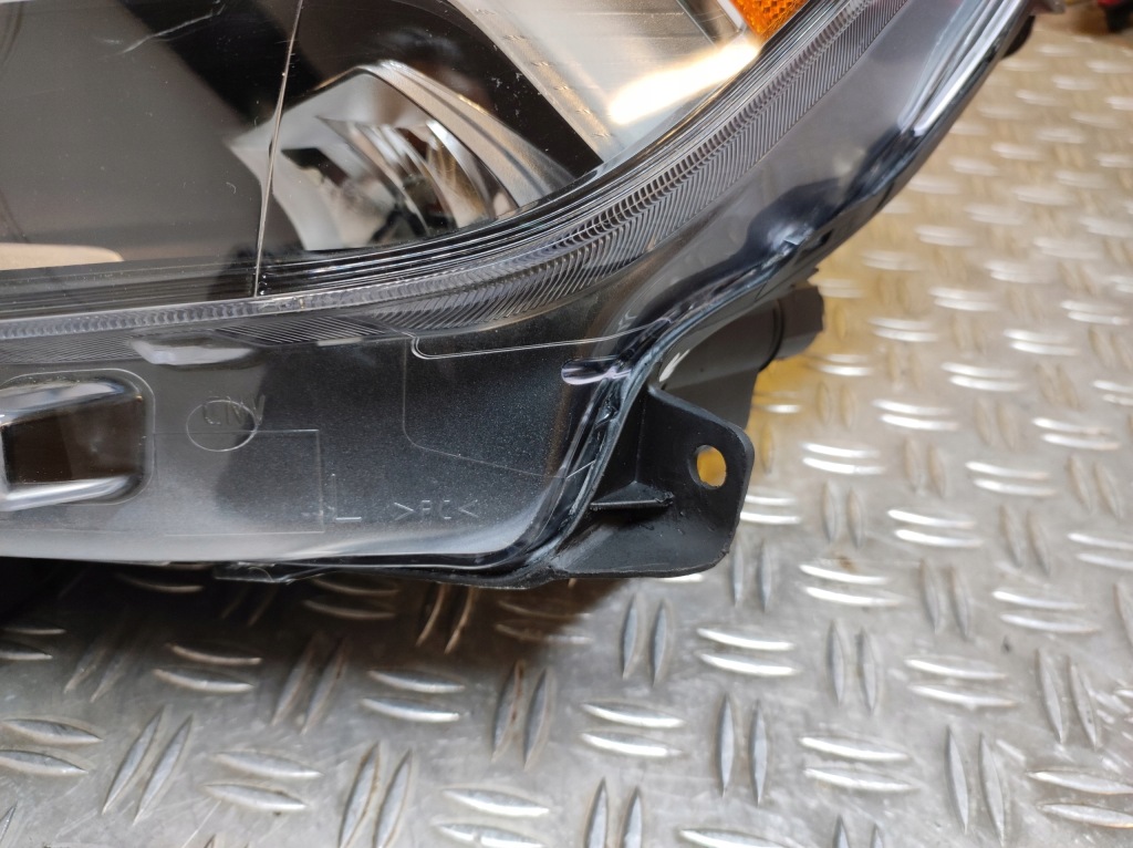 Volvo xc40 2018- фара фара mid led l америка в Україні