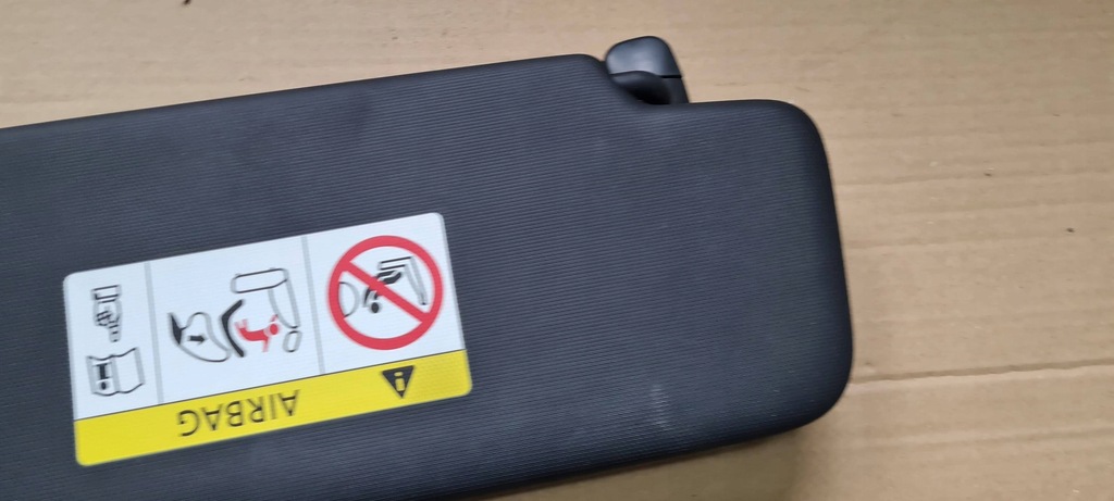 фото №12, A4 b9 8w защита козырёк солнцезащитная левая sline a5 8w 8w0857551