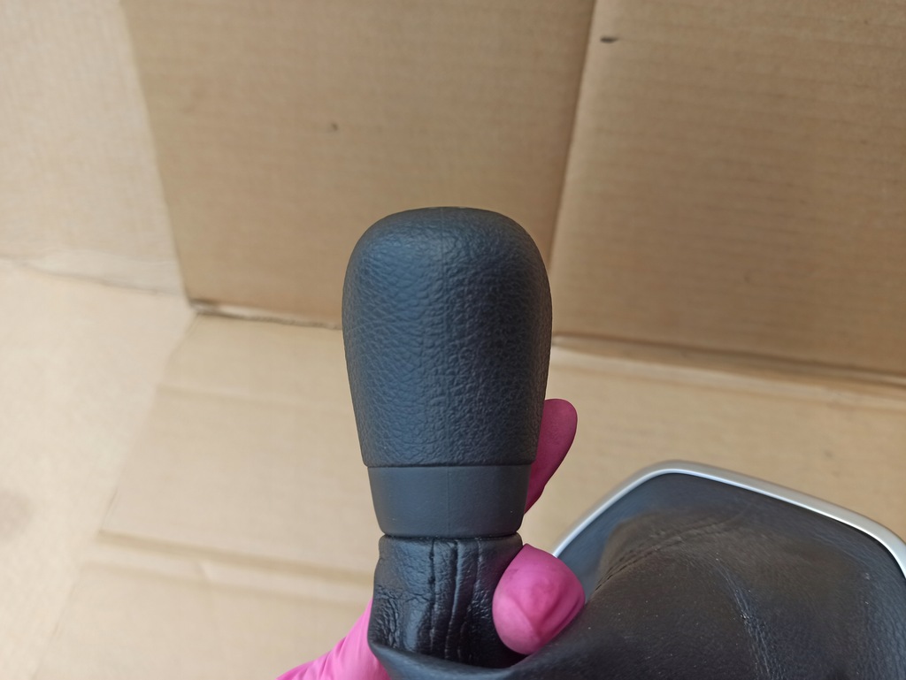 фото №8, Ручка передач чехол ford b-max 2015 europa